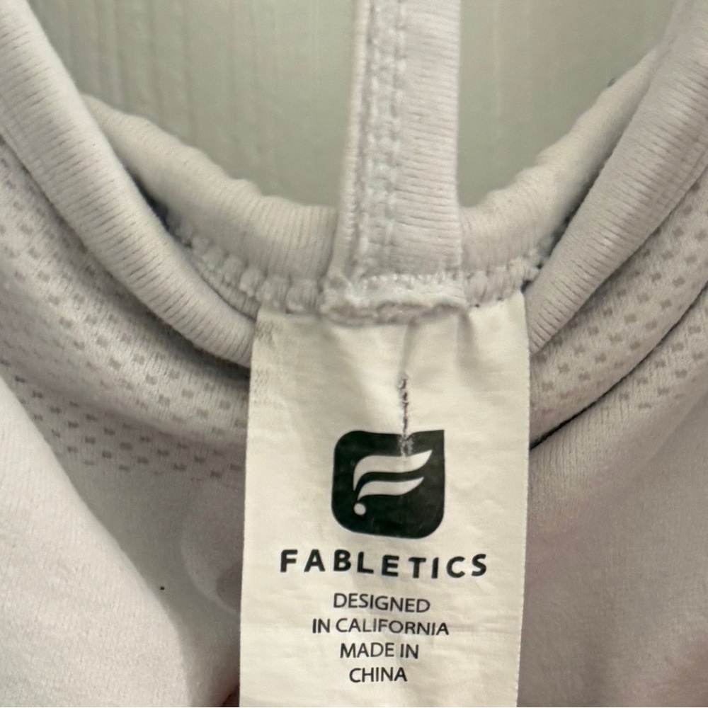 Fabletics Workout Bra - Picture 4 of 4